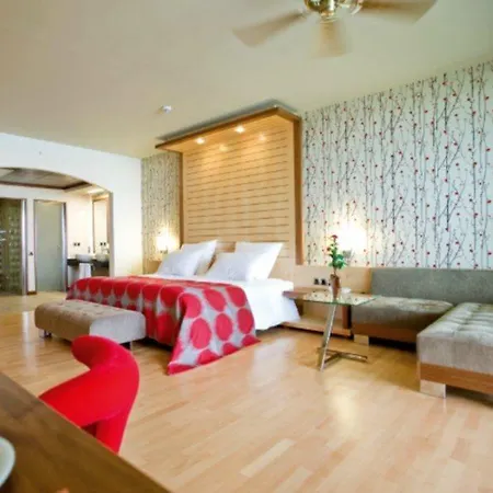 Hotell Defne Kumul Side