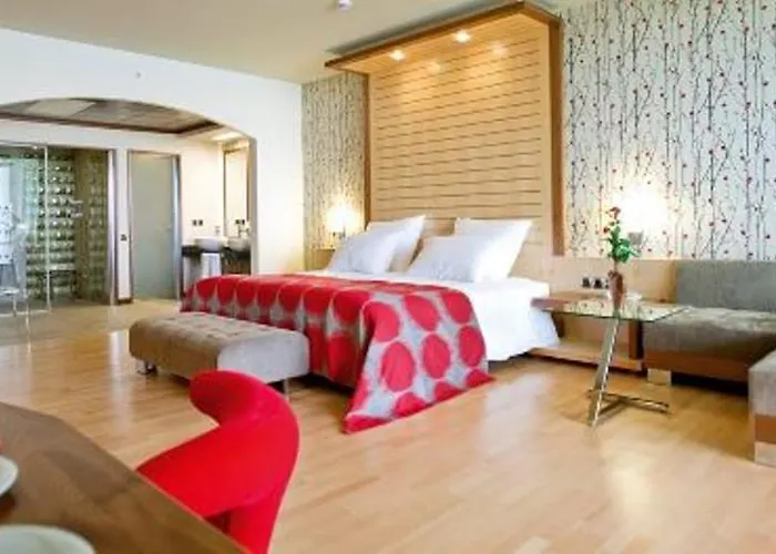 Defne Kumul Szálloda