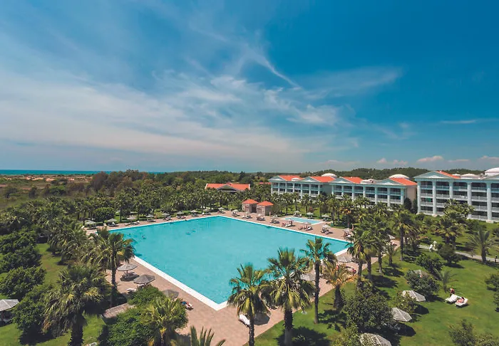 Hotel Defne Kumul 4*